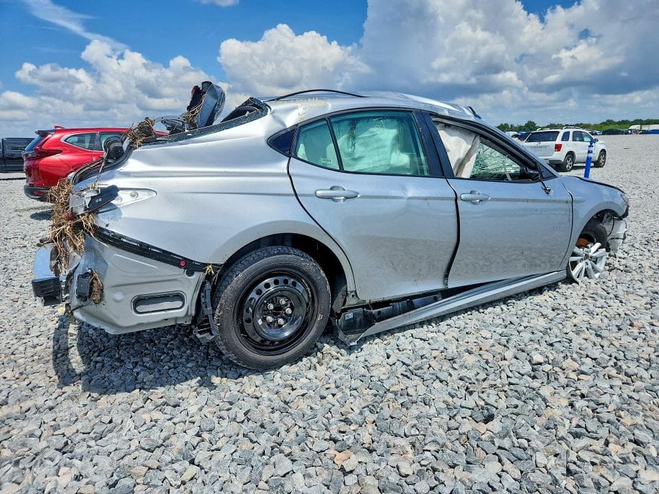 2026 TOYOTA CAMRY LE LE 3