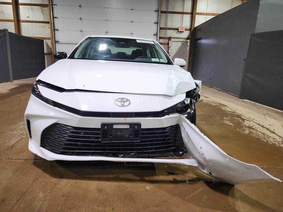 2025 TOYOTA CAMRY LE 5