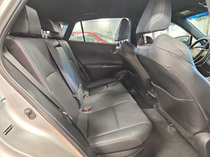 2021 TOYOTA VENZA LIMITED 11
