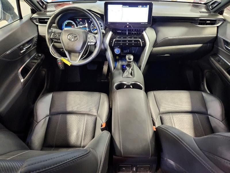 2021 TOYOTA VENZA LIMITED 8
