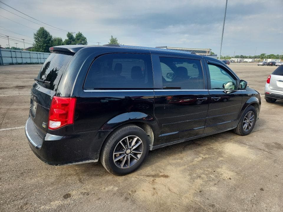2017 DODGE GRAND CARAVAN SXT 3