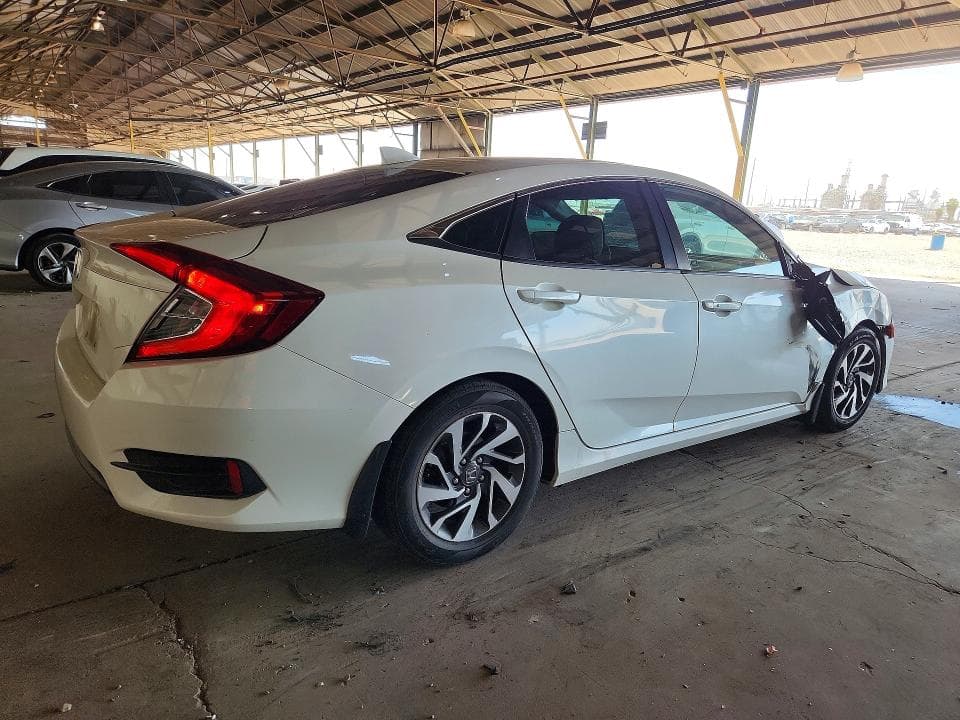 2018 HONDA CIVIC EX 3