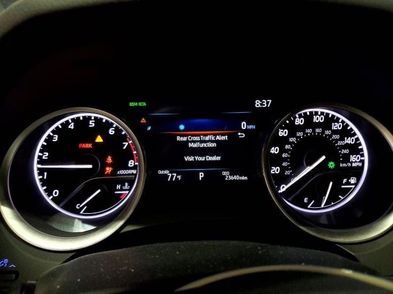 2021 TOYOTA CAMRY XLE XLE 9