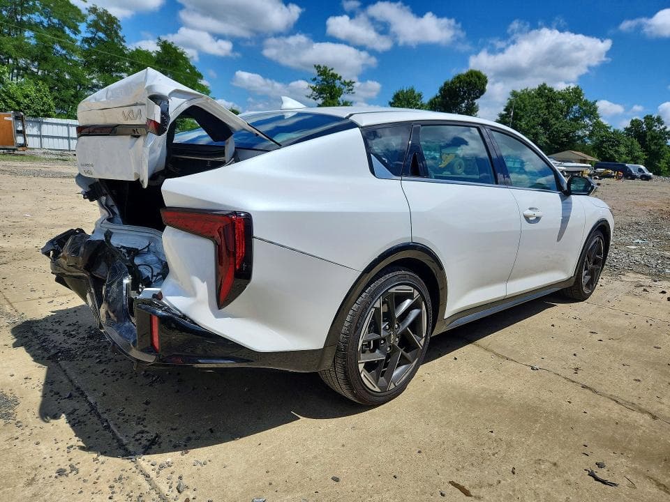2026 KIA K4 GT LINE 4