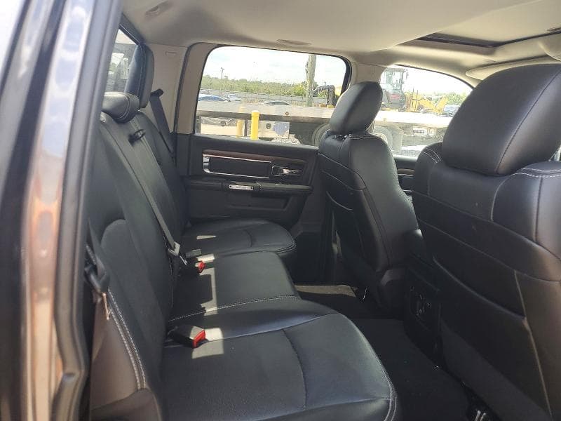 2017 RAM 1500 LARAMIE 10