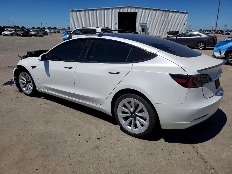 2023 TESLA MODEL 3 2