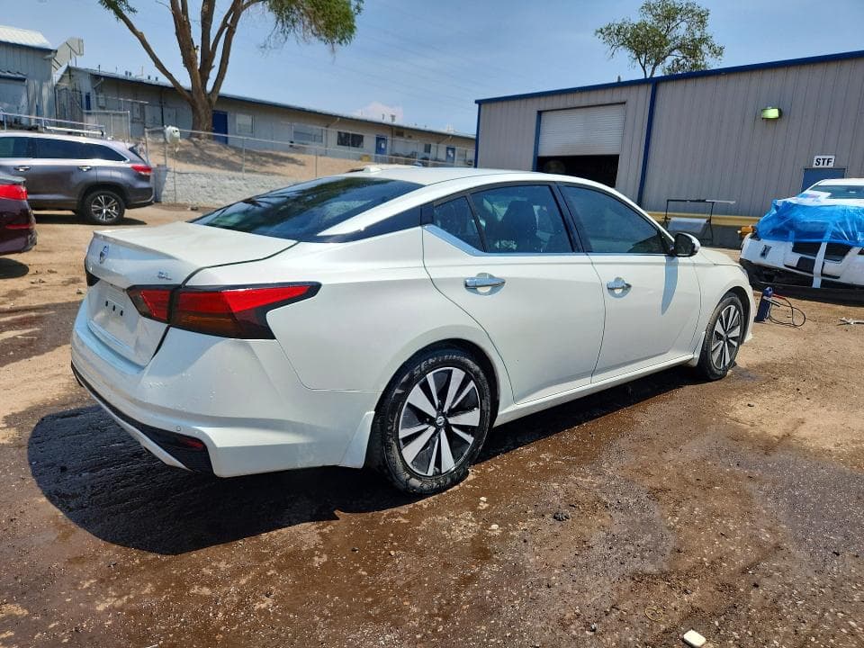 2019 NISSAN ALTIMA SL 3