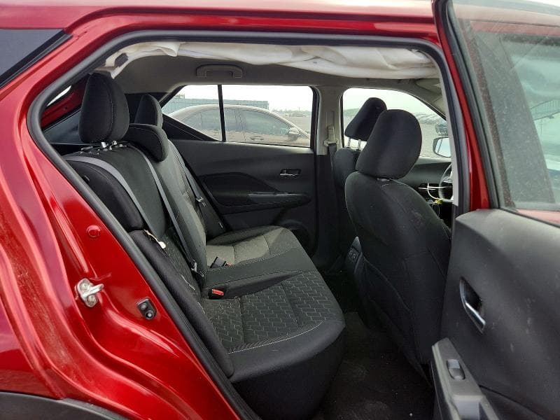 2025 NISSAN KICKS PLAY SV 11