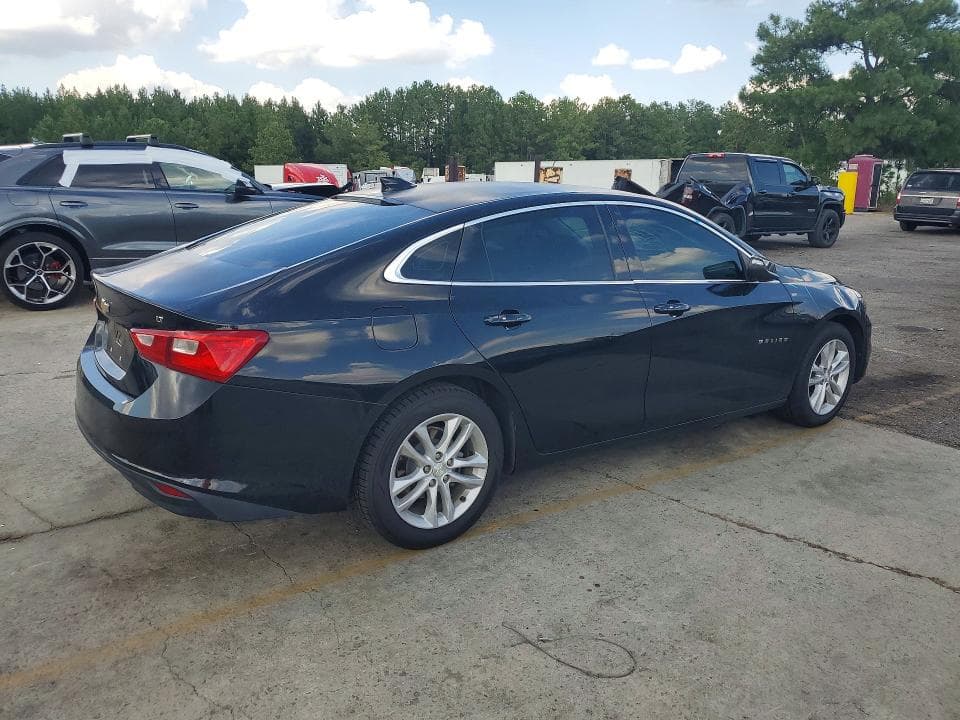 2017 CHEVROLET MALIBU LT 3