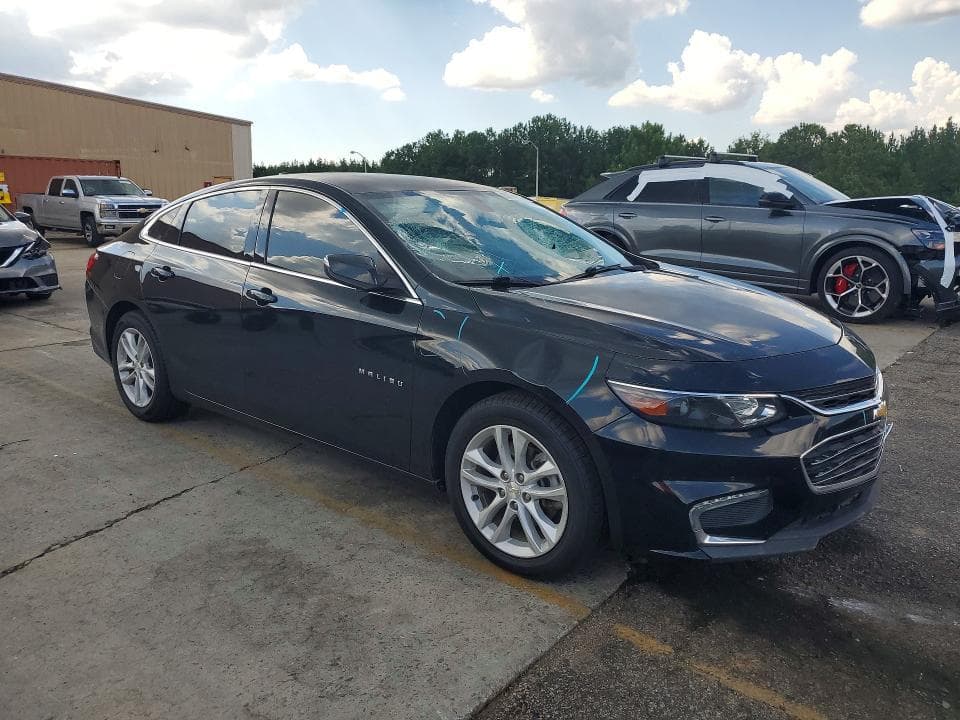 2017 CHEVROLET MALIBU LT 4