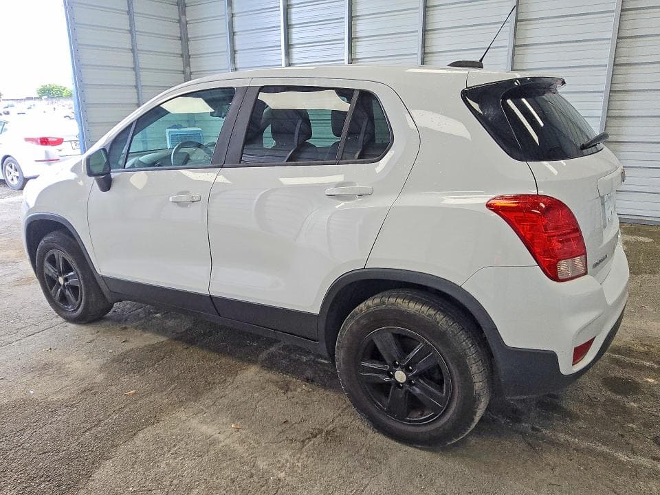 2017 CHEVROLET TRAX LS 2