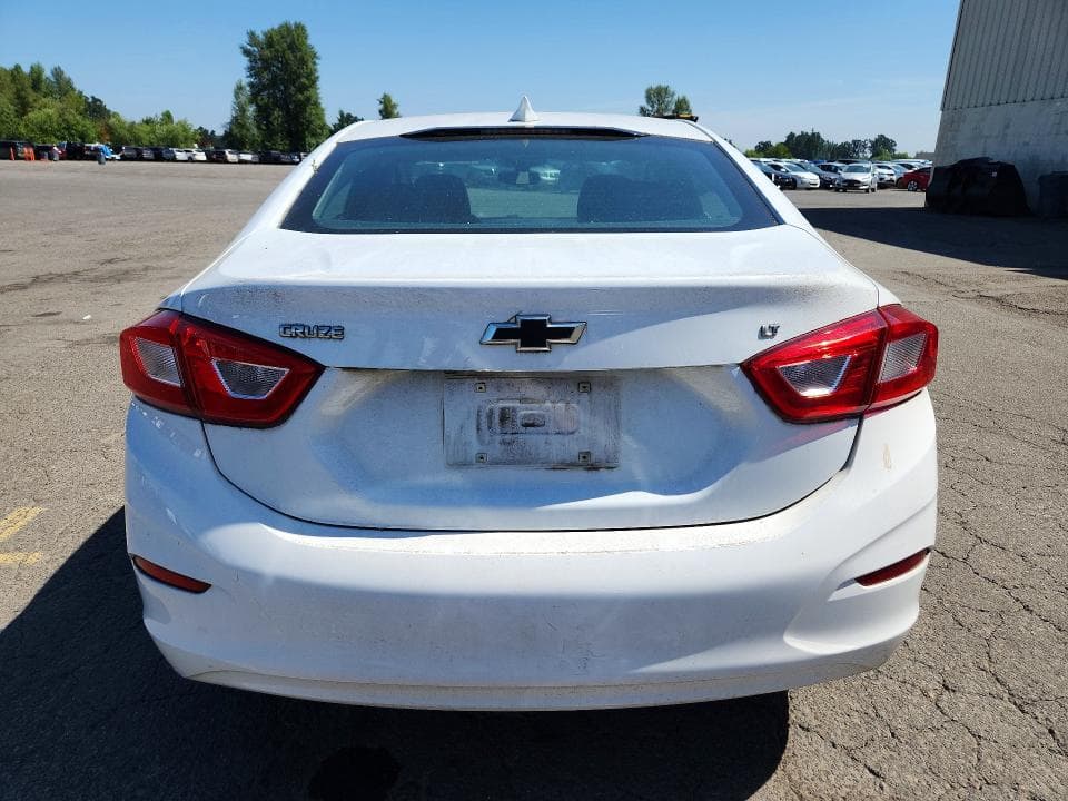 2018 CHEVROLET CRUZE LT LT 6