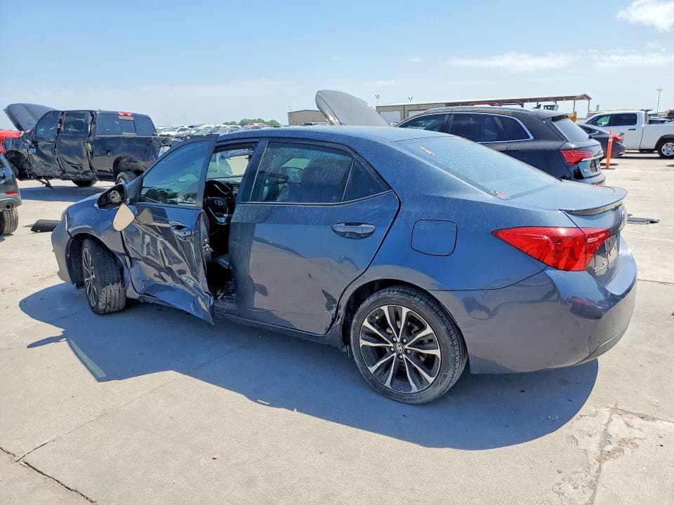 2018 TOYOTA COROLLA SE 2