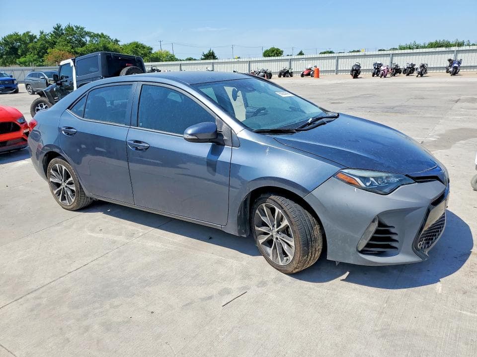 2018 TOYOTA COROLLA SE 4