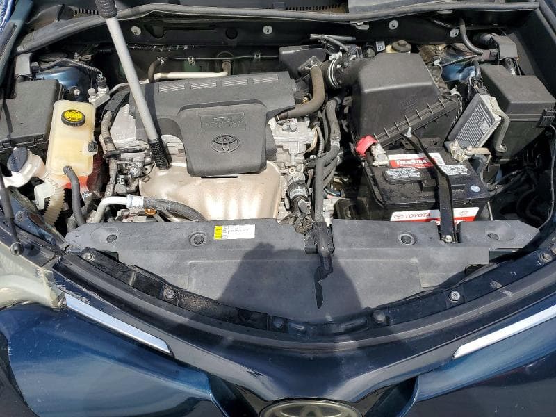 2018 TOYOTA RAV4 XLE 12