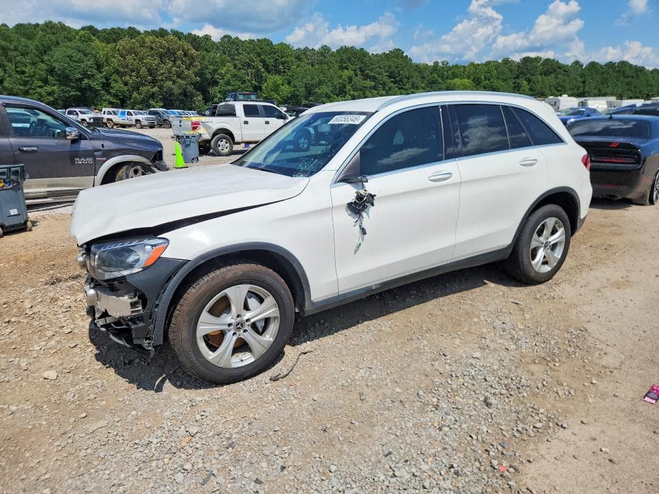 2018 MERCEDES-BENZ GLC 300