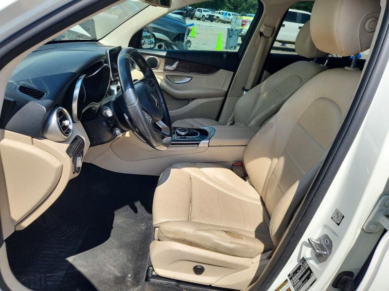 2018 MERCEDES-BENZ GLC 300 300 7