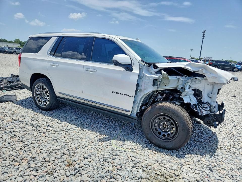 2024 GMC YUKON DENALI ULTIMATE 4