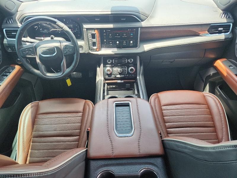 2024 GMC YUKON DENALI ULTIMATE 8