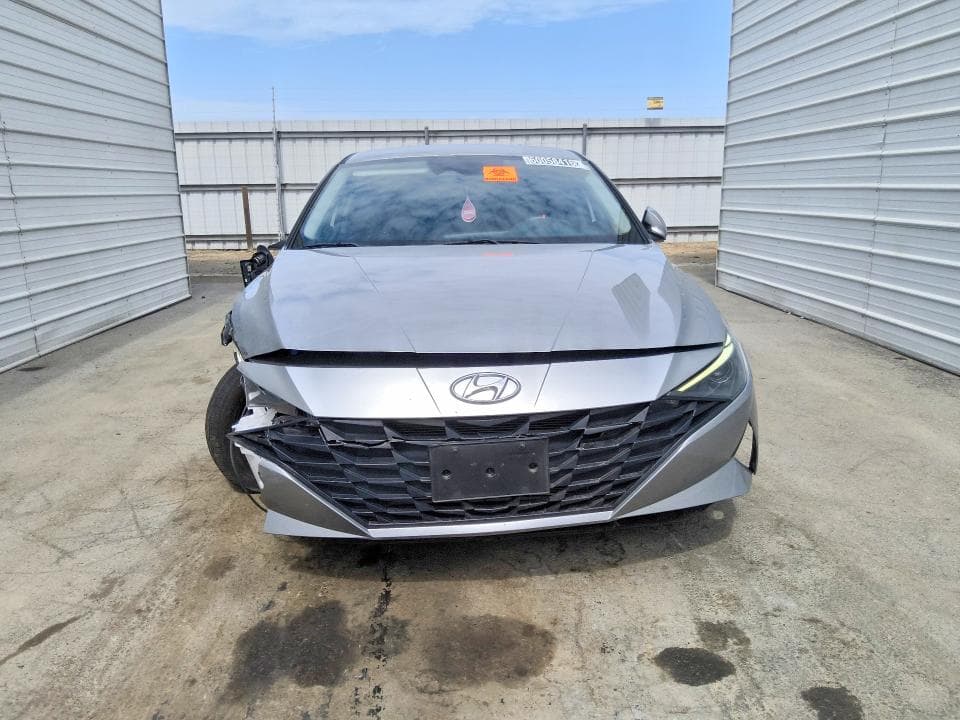 2022 HYUNDAI ELANTRA SEL 5
