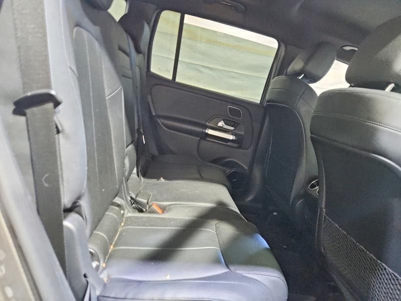 2021 MERCEDES-BENZ GLB 250 4MATIC 11