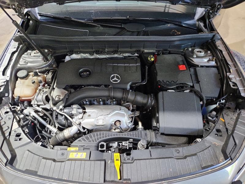 2021 MERCEDES-BENZ GLB 250 4MATIC 12