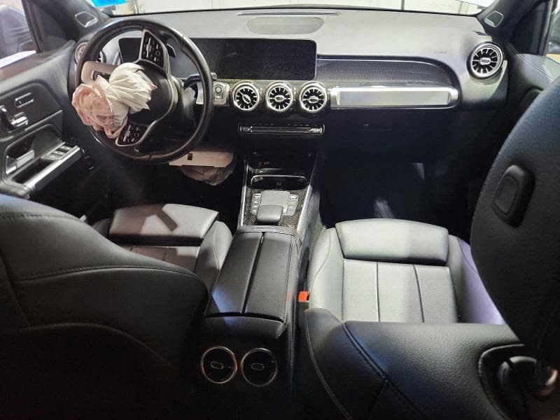 2021 MERCEDES-BENZ GLB 250 4MATIC 8