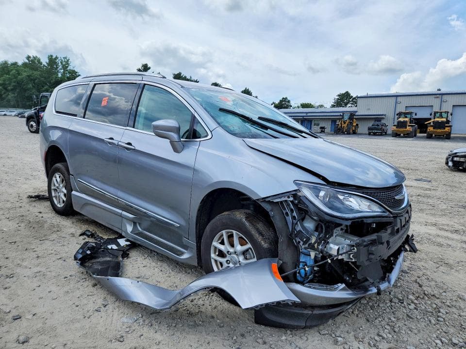 2020 CHRYSLER PACIFICA TOURING L 4