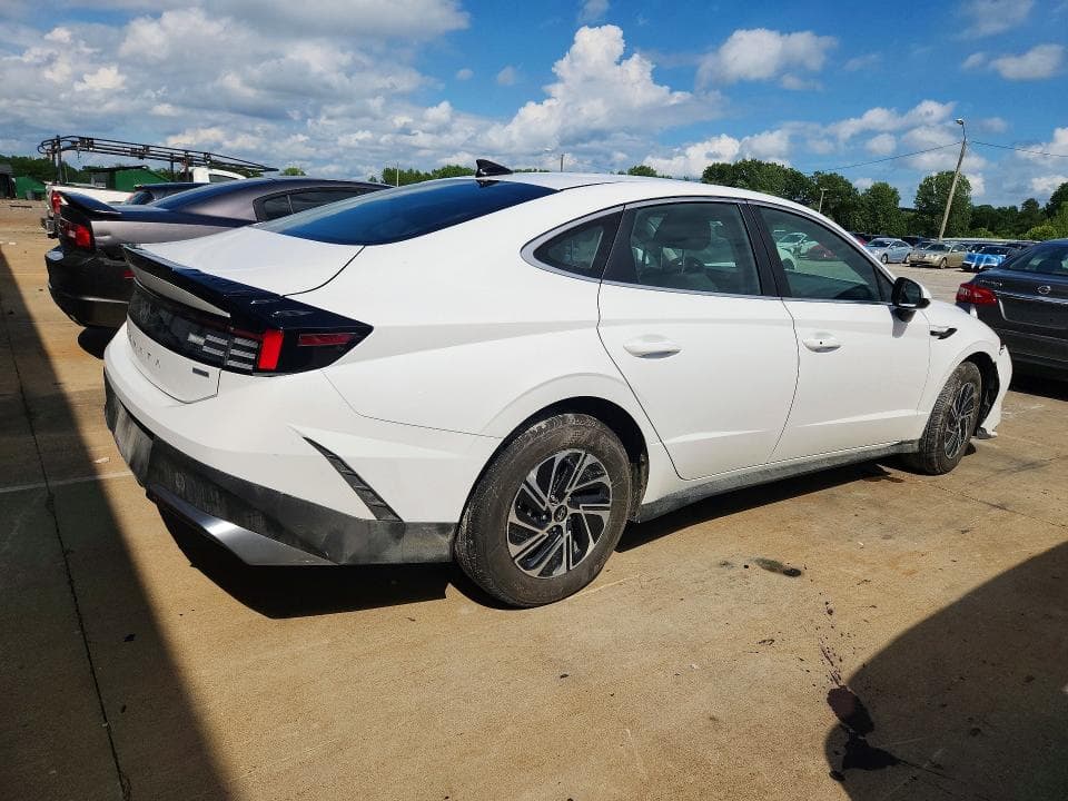 2026 HYUNDAI SONATA HYBRID BLUE BLUE 3