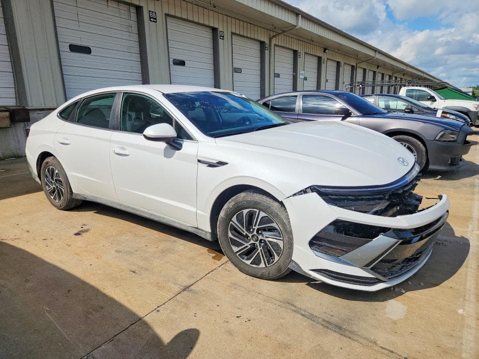 2026 HYUNDAI SONATA HYBRID BLUE BLUE 4