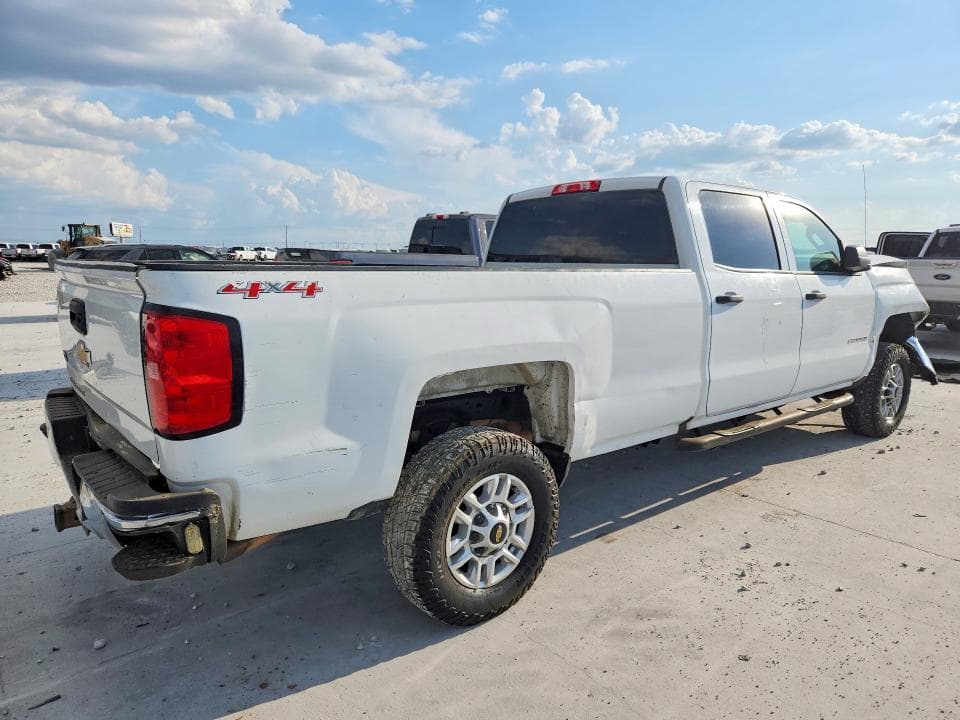 2017 CHEVROLET SILVERADO K2500 HEAVY DUTY 3
