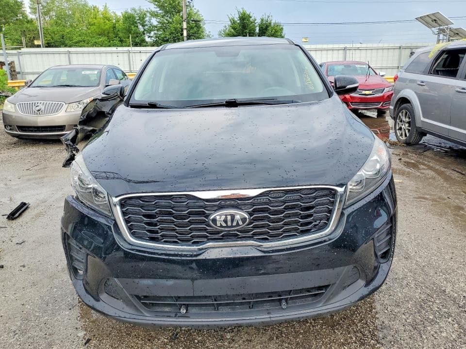 2020 KIA SORENTO S 5