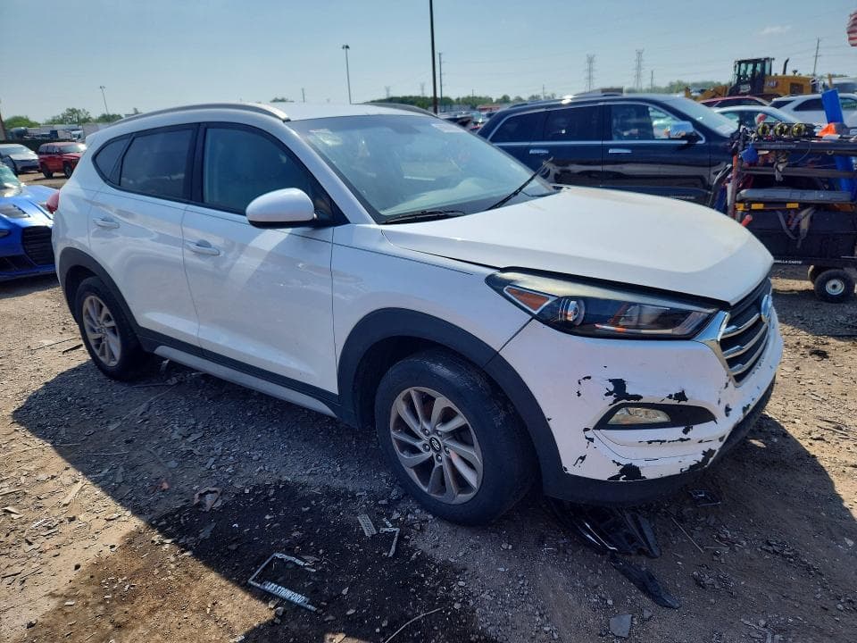 2017 HYUNDAI TUCSON SE SE 4