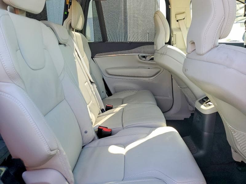 2025 VOLVO XC90 ULTRA 11