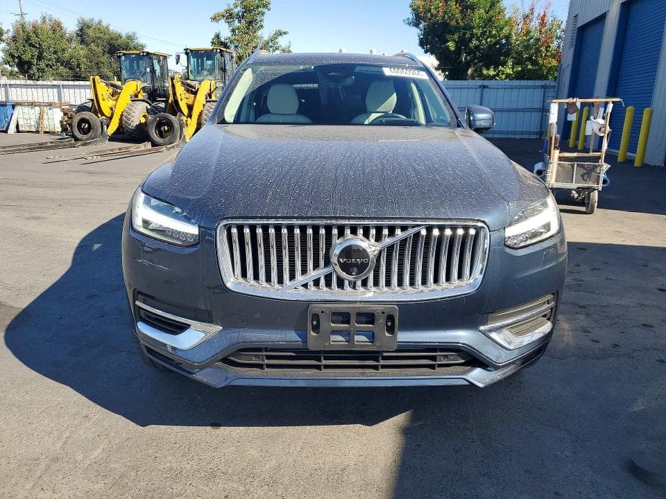 2025 VOLVO XC90 ULTRA 5