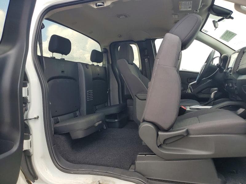 2024 NISSAN FRONTIER S 10