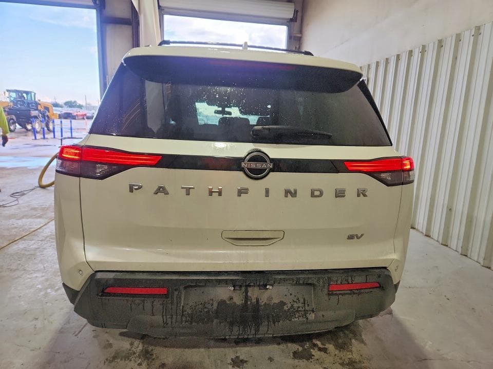 2022 NISSAN PATHFINDER SV 6