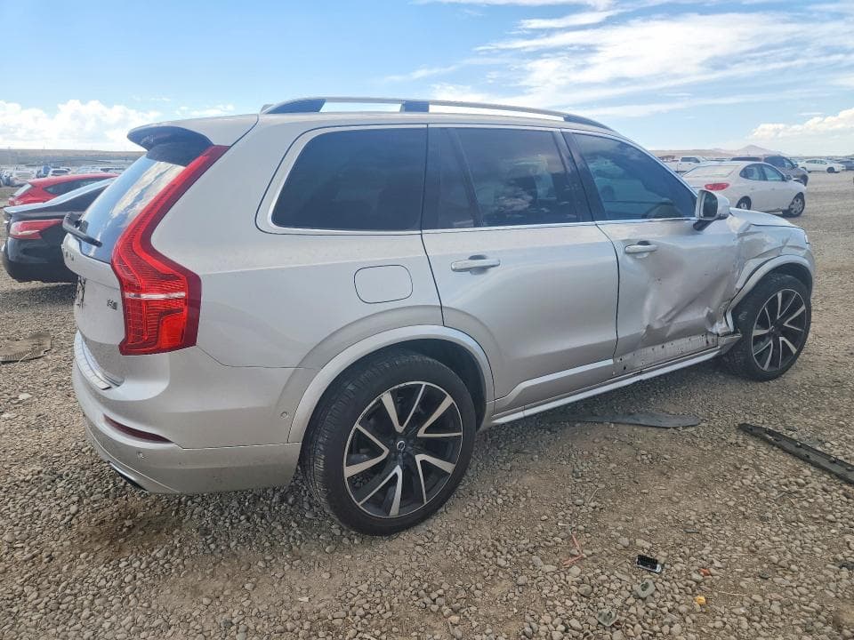 2019 VOLVO XC90 T6 MOMENTUM 3