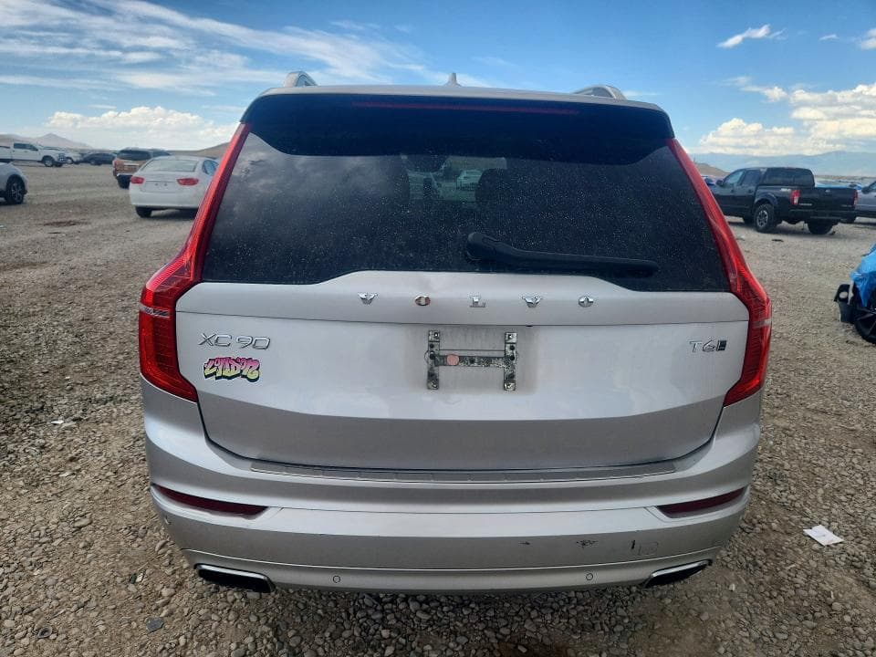 2019 VOLVO XC90 T6 MOMENTUM 6