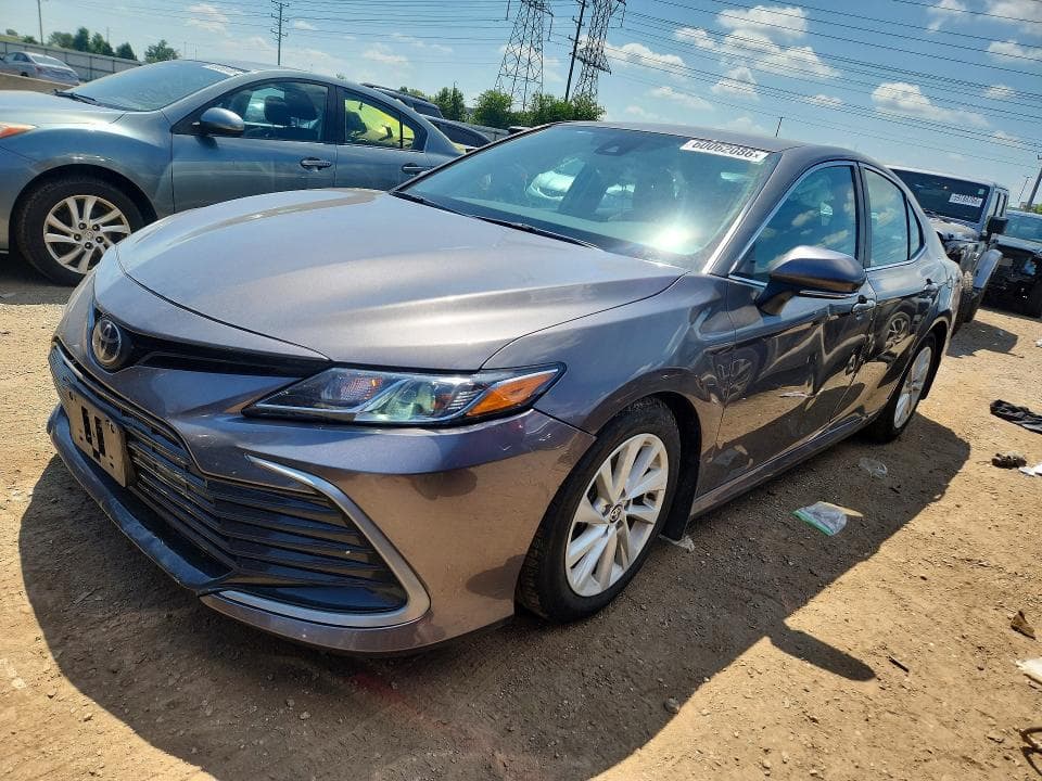 2024 TOYOTA CAMRY LE - 1