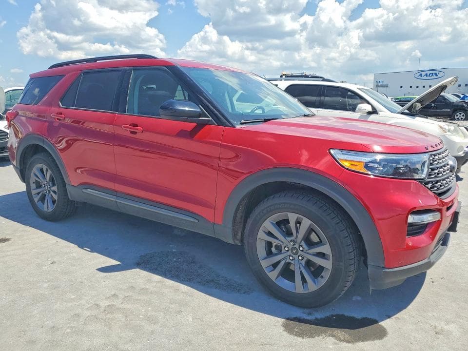 2022 FORD EXPLORER XLT 4