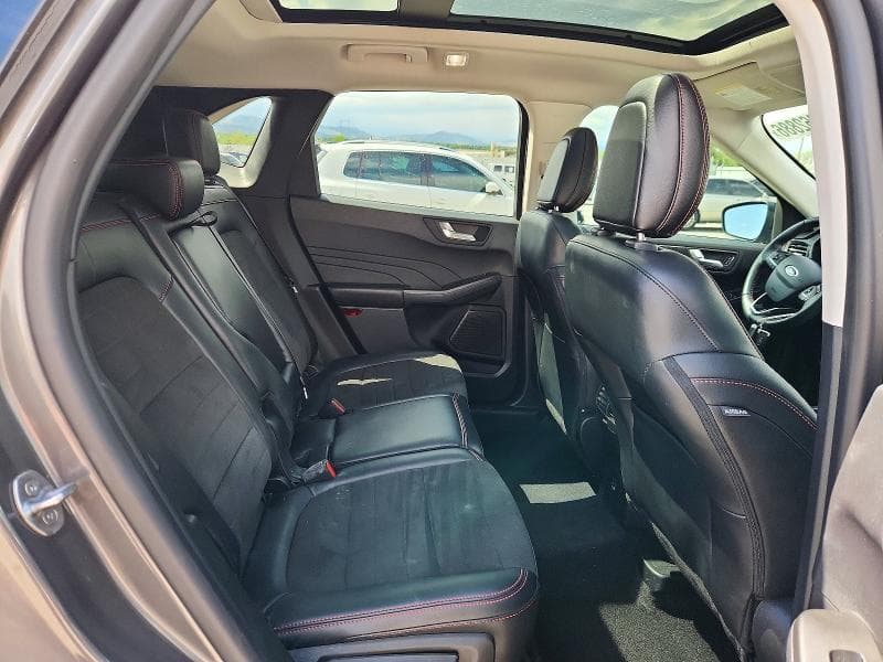 2021 FORD ESCAPE SEL SEL 11