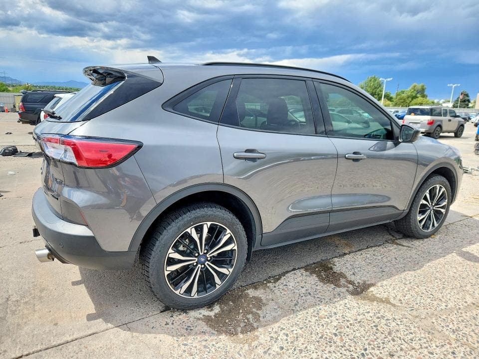 2021 FORD ESCAPE SEL SEL 3