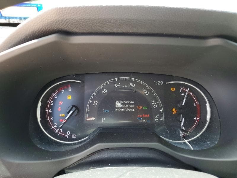 2023 TOYOTA RAV4 XLE 9