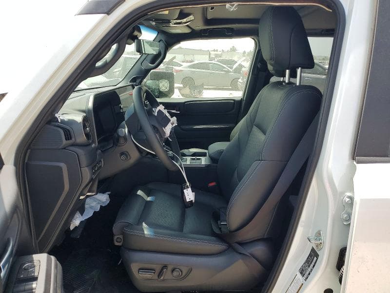 2026 TOYOTA LAND CRUISER BASE 7