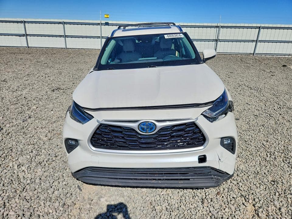 2021 TOYOTA HIGHLANDER HYBRID XLE 5