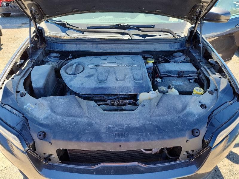 2019 JEEP CHEROKEE LIMITED 12
