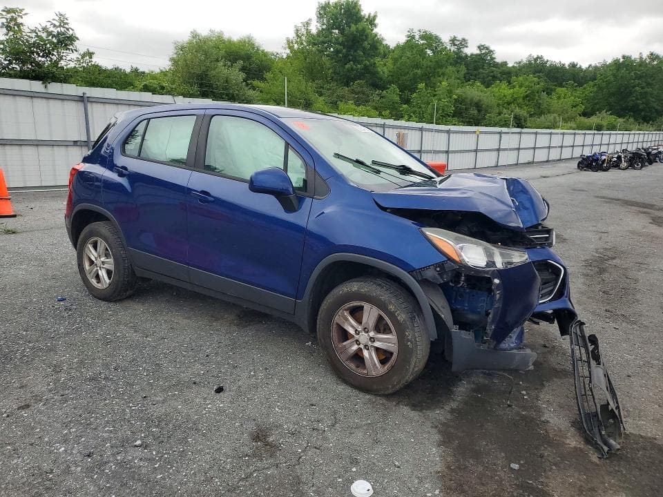 2017 CHEVROLET TRAX LS 4