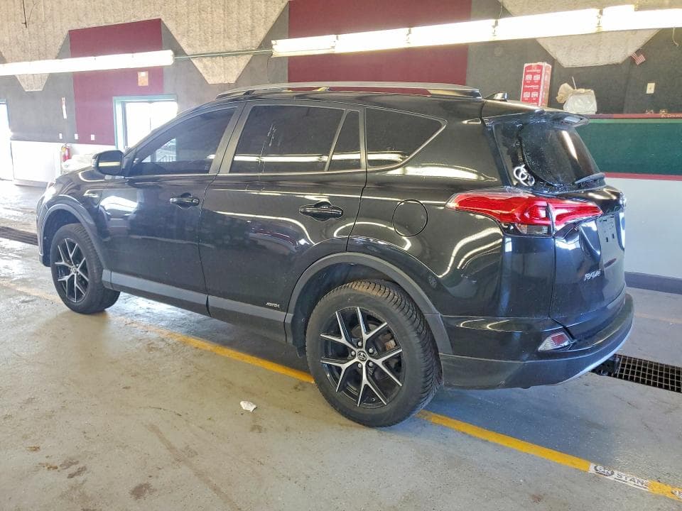 2018 TOYOTA RAV4 HV SE SE 2