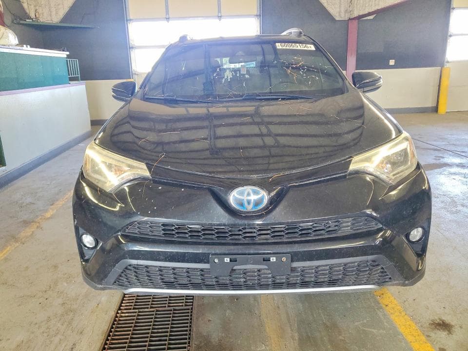 2018 TOYOTA RAV4 HV SE SE 5